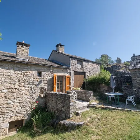 別荘 Le Petit Du Veygalier