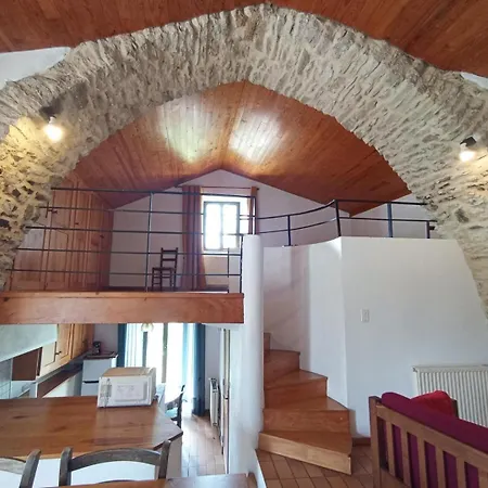 Дом отдыха Le Petit Du Veygalier *